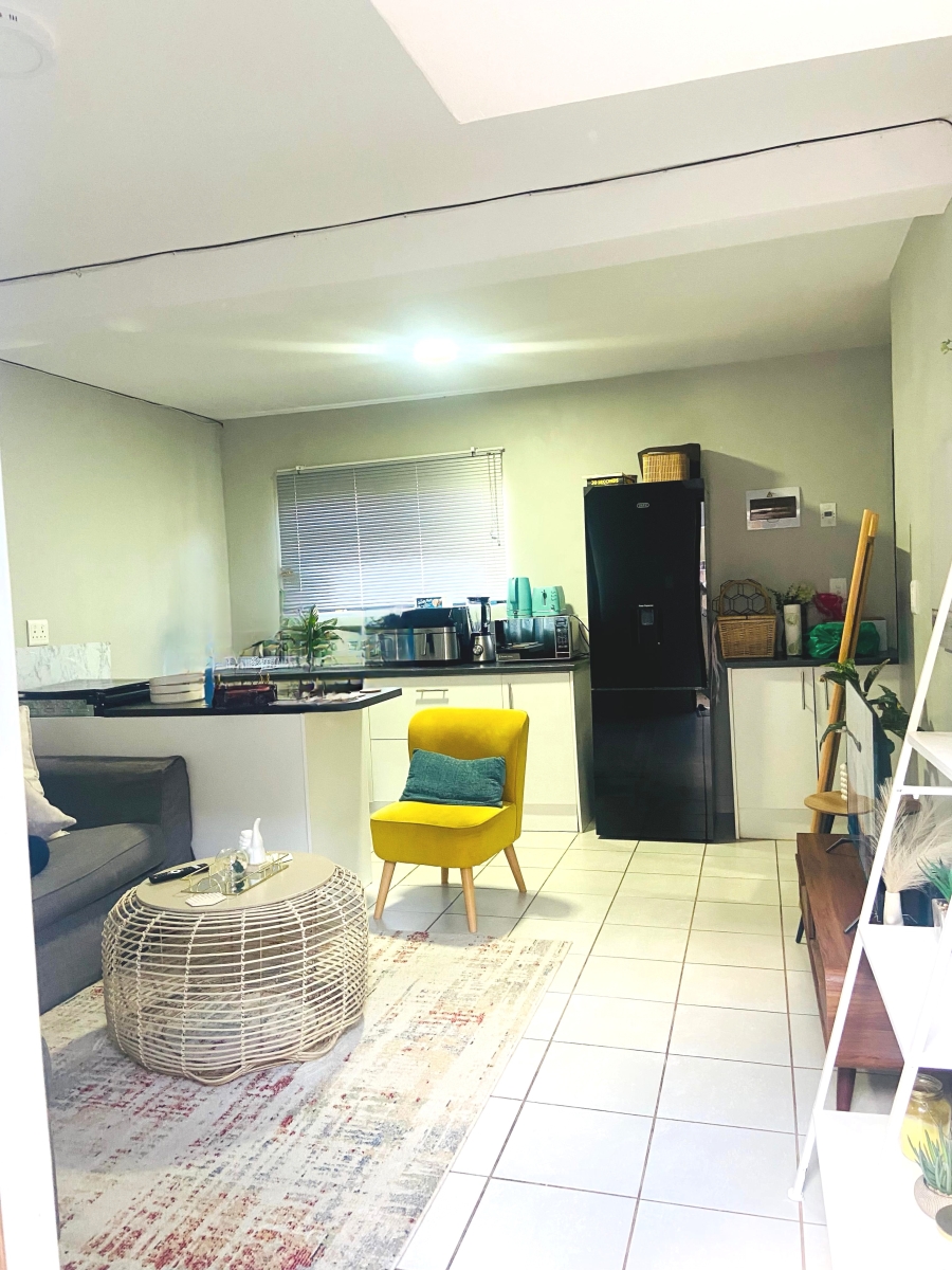 2 Bedroom Property for Sale in Kidds Beach Eastern Cape